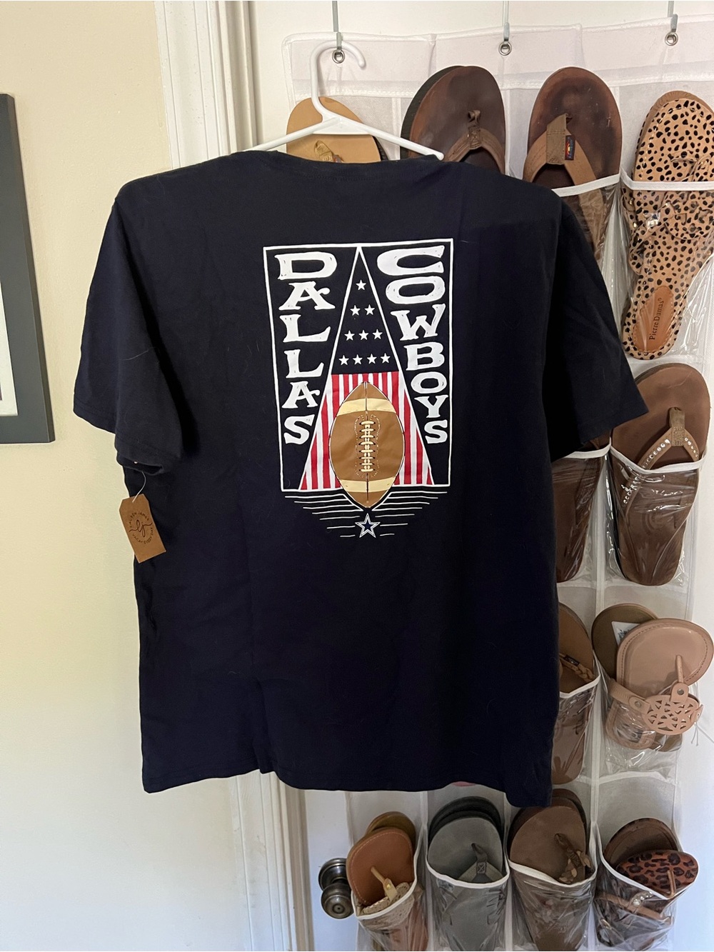 NWT Small LJ Dallas Cowboys T-shirt